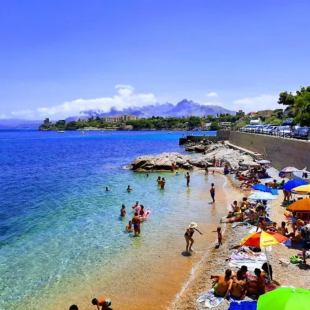 Apartament Seafront House Gabbiano Blu Santa Flavia